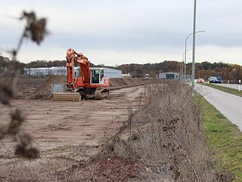 Nahe dem Medbacher Kreisel werden derzeit Gewerbeflächen erschlossen. Foto: Christian Bauriedel