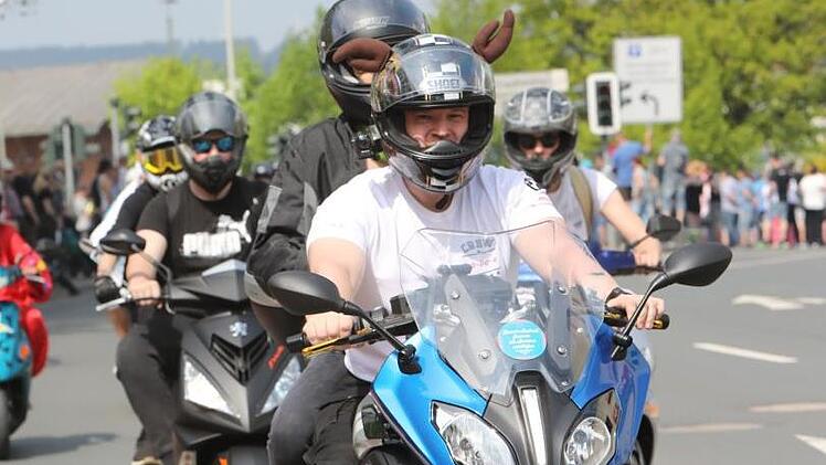 Der Motorrad-Korso zur Sternfahrt 2018. Foto: Barbara Herbst