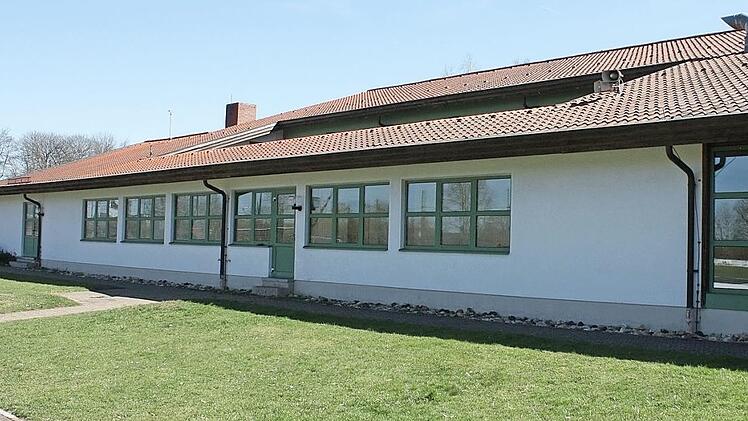 In der 1986 errichteten Katzogelhalle sind umfangreiche Sanierungsmaßnahmen nötig.  Foto: Werner Hauber