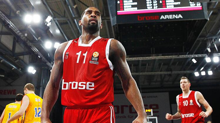Egal ob der Halbfinalgegner am Sonntag M&uuml;nchen oder Ludwigsburg hei&szlig;t - Brad Wanamaker und seine Teamkollegen der Brose Baskets sind bereit. Foto: Daniel L&ouml;b