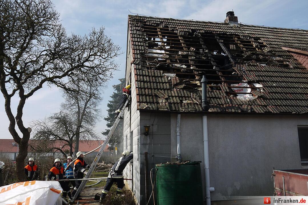 Bad Rodach: Brand in Mehrfamilienhaus