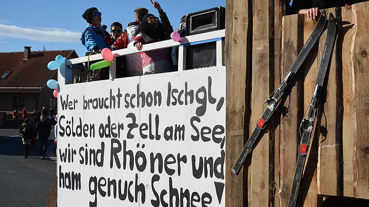 Faschingsumzug in Katzenbach und Lauter. Foto: Björn Hein