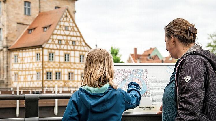 Flusspfadtafel auf der Brudermühlbrücke Foto: Thomas Ochs