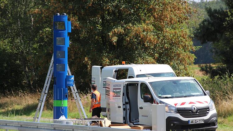 Die Kontrolls&auml;ulen sind keine "Geschwindigkeitsblitzer" und &uuml;berpr&uuml;fen ausschlie&szlig;lich, ob mautpflichtige Kraftfahrzeuge die Maut korrekt bezahlen. Foto: Ronald Heck