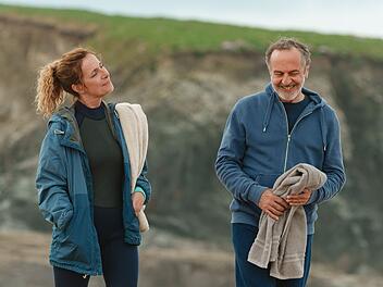 Kate Evans (Clelia Sarto) und Philosoph Yamen Nicholls (Merab Ninidze) lernen sich in einem Hotel kennen. Obwohl Kate verheiratet ist, kann sie nicht aufh&ouml;ren an ihn zu denken.