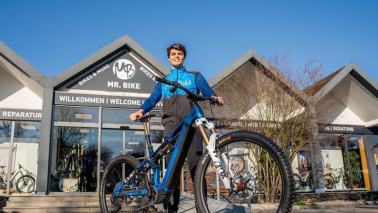 Neben dem Verkauf bietet Mr. Bike professionelles Bike-Fitting, eine hauseigene Werkstatt sowie einen Bike-Wash-Service an.