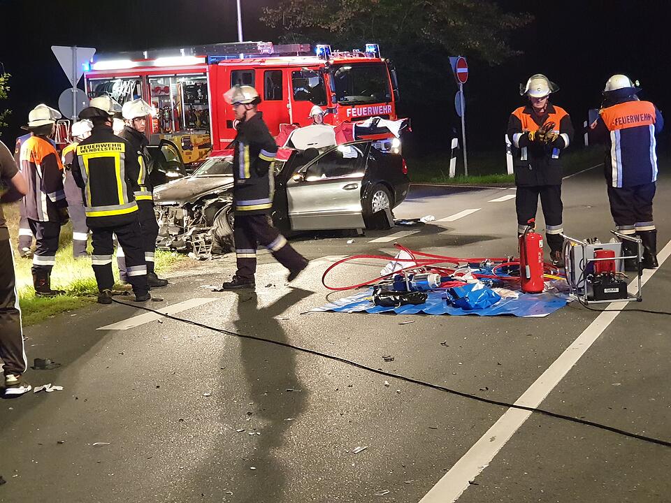 Vier Schwerverletzte bei Unfall nahe Wendelstein