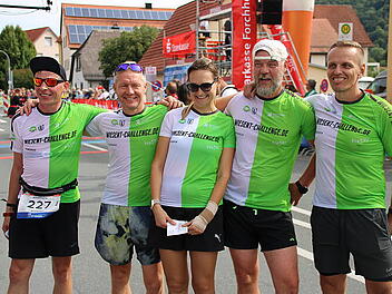 25 Waischenfelder auf Werbetour