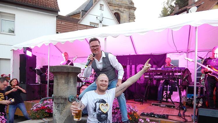 Impressionen vom Neudrossenfelder Straßenfest. Foto: Horst Wunner