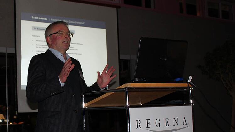 Uwe Schmidt ging aufs Stadtmarketing ein.