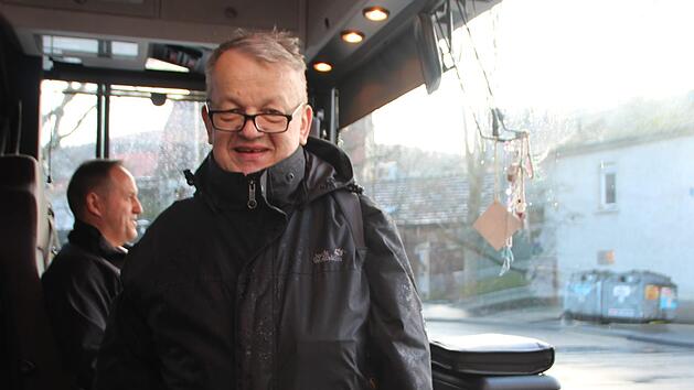 Ist auf den &Ouml;PNV angewiesen, um von Waldfenster nach Bad Kissingen zu kommen: Harald Zehe. Foto: Benedikt Borst