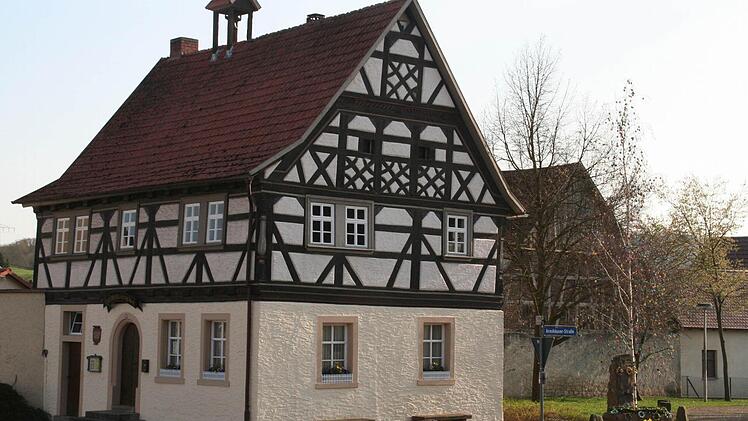 m Museum Heimatstube im "Alten Rathaus" wird die Ausstellung "Stille Leidenschaften" präsentiert.
