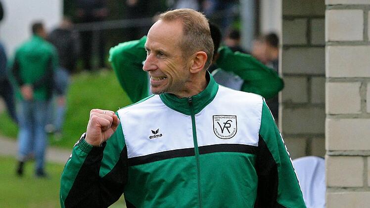 Trainer Detlef Zenk will mit dem VfR Katschreuth auch in der Halle jubeln.  Foto: Monika Limmer