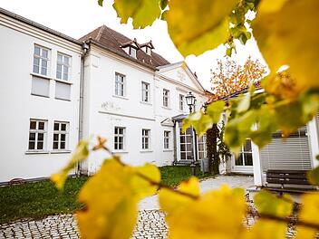 Eine Machbarkeitsstudie soll klären, wie das Kronacher Bürgerspital zukünftig genutzt werden kann. Foto: Marian Hamacher