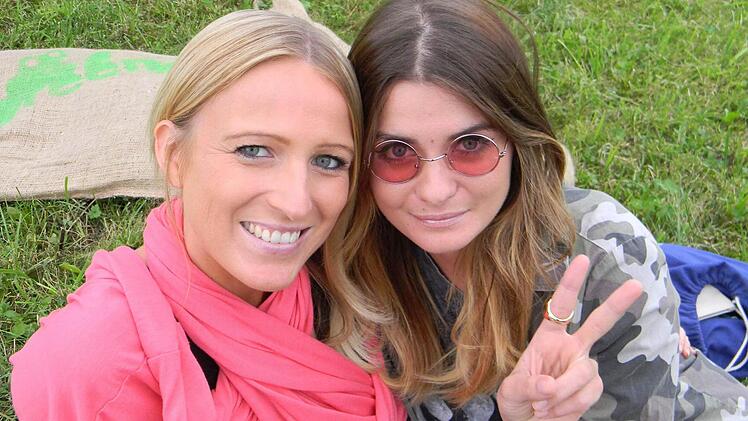 Steffi und Rika schauen auch gut aus