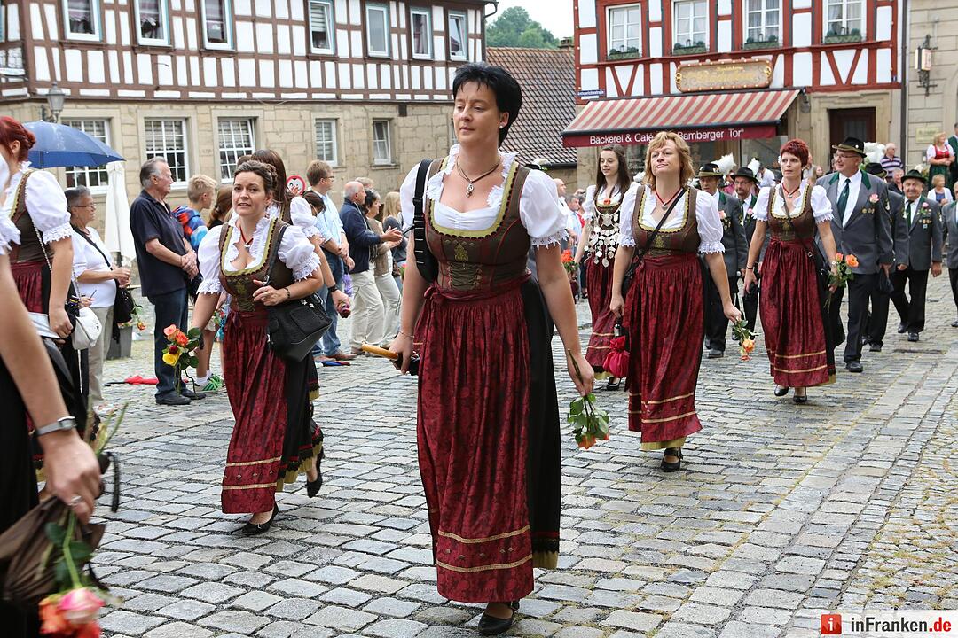 Kronacher Freischießen: Schützenauszug
