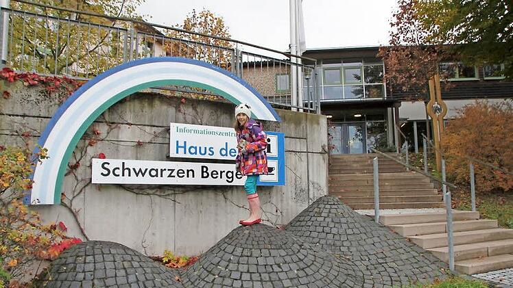Das Haus der Schwarzen Berge in Oberbach soll zentraler Sitz der neuen Rhön GmbH werden. Foto: Ulrike Müller/Archiv