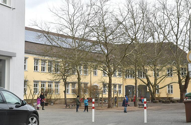 Hiobsbotschaft für Bamberger Eltern: Grundschul-Änderung sorgt für Ärger
