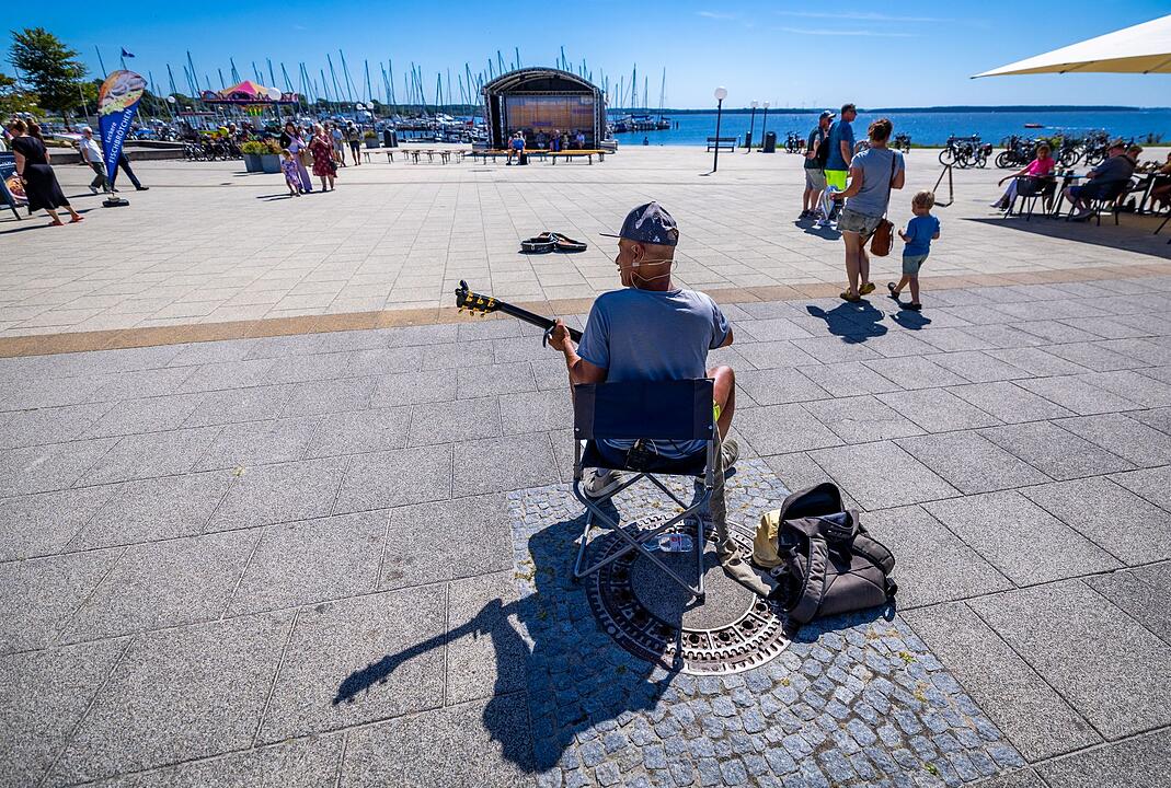 Volle Str&auml;nde an der Ostseek&uuml;ste