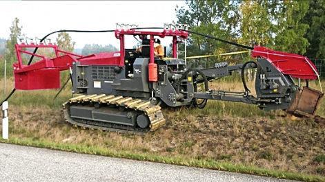 Das Münchauracher Unternehmen stellt auf der "bauma" in München unter anderem seinen neuen Vibrationspflug Viper V225 vor, der als Ketten- oder Radfahrzeug erhältlich ist. Foto: privat