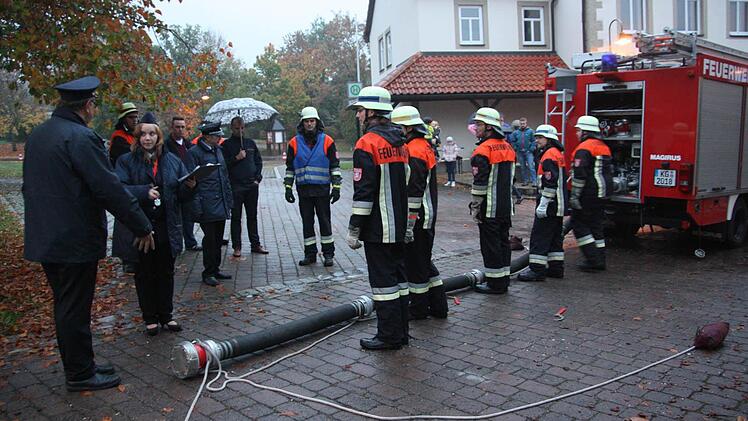 Leistungsprüfung der Kleinwenkheimer FeuerwehrFoto: Arnold Nöth