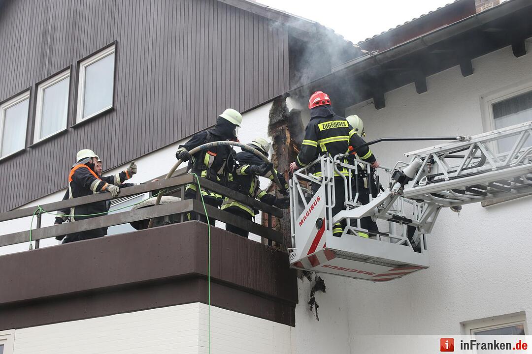 Schwelbrand in Gasthof in Großheirath