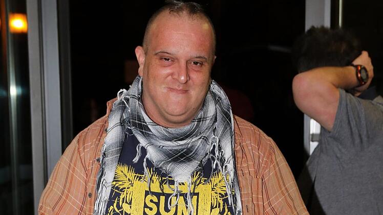 Andreas Friedlein hilft mit.Desombre