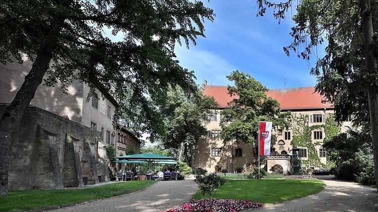 Der Park von Schloss Aschach. Foto: Foto: Gerhard Nixdorf