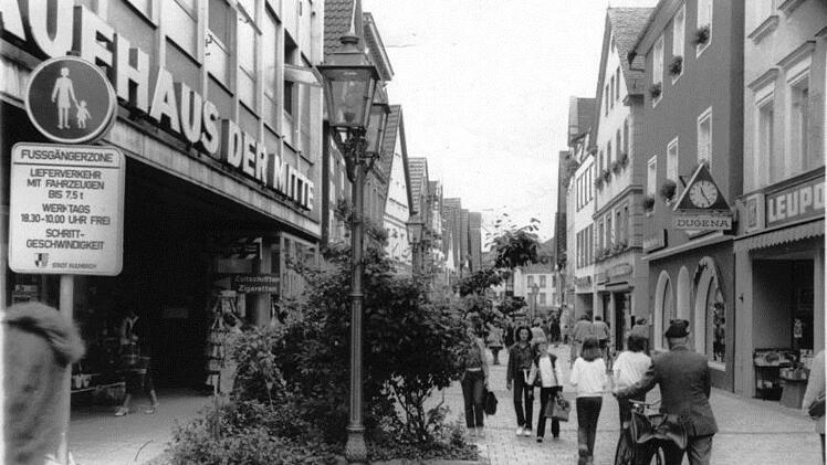 So sah die Frontseite des Kaufhauses der Mitte (KDM) vor 30 Jahren aus. Foto: Stadtarchiv Kulmbach