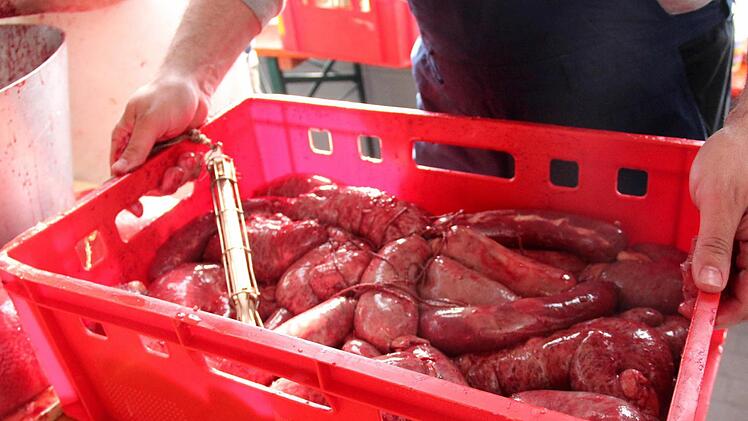 Die rohen Blutwürscht Foto: Johanna Blum