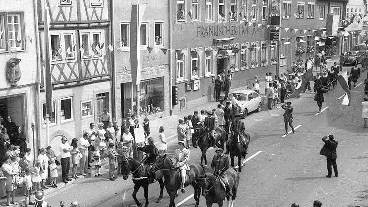 Die 1200-Jahrfeier 1970 in Münnerstadt.Stadtarchiv/Gerhard Fuhrmann