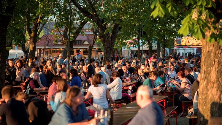 Weinfest in Nordheim an der Mainschleife - mit Musik und Rallye