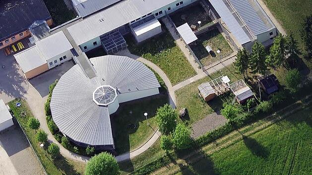 Bald soll das fehlende Tortenst&uuml;ck das Tierheim erg&auml;nzen.  Foto: privat