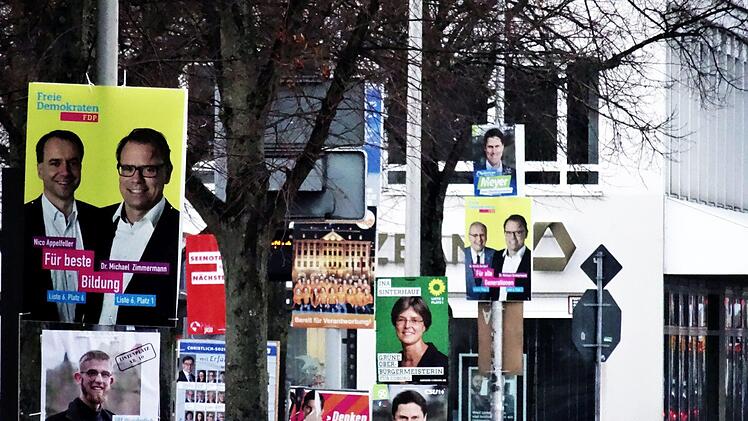 Reichlich Auswahl: Insgesamt neun Kandidatinnen und Kandidaten treten am Sonntag bei der Coburger OB-Wahl an.Foto: Jochen Berger