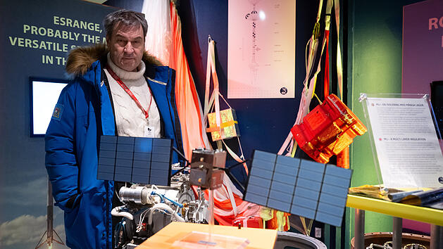 Bayerns Ministerpr&auml;sident besichtigt Esrange Space Center