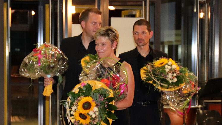 Glückliche Lehrer: Florian Kager, Ariane Dammann-Ranger und Georg Schlee  Foto: Johanna Blum