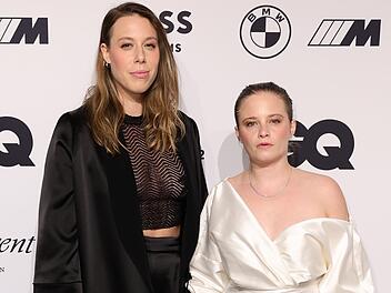 Jasna Fritzi Bauer (rechts) und Katharina Zorn haben sich getrennt.