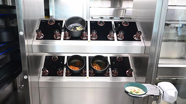 Roboterküche im Uniklinikum