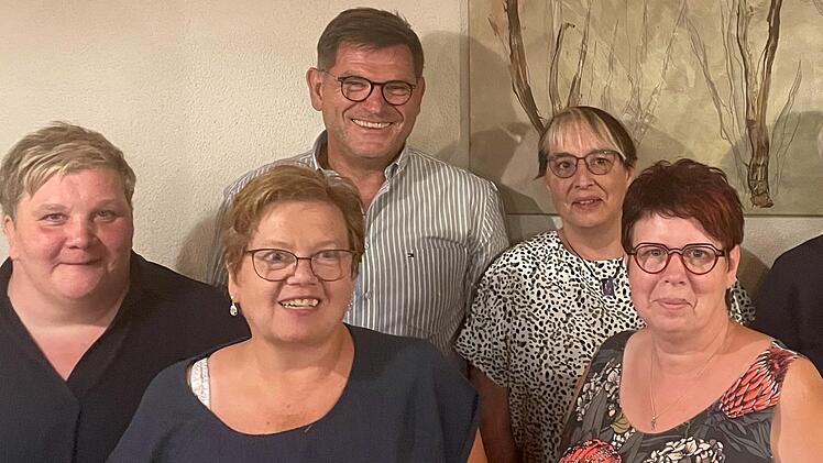Der neue Vorstand der Lebenshilfe Hammelburg (von links):  Sabine Köhler, Birgit Eberle, Stefan Seufert, Heike Breitenbach, Susanne Nöth.