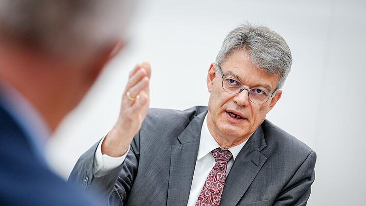 Bundesverkehrsminister Schnieder