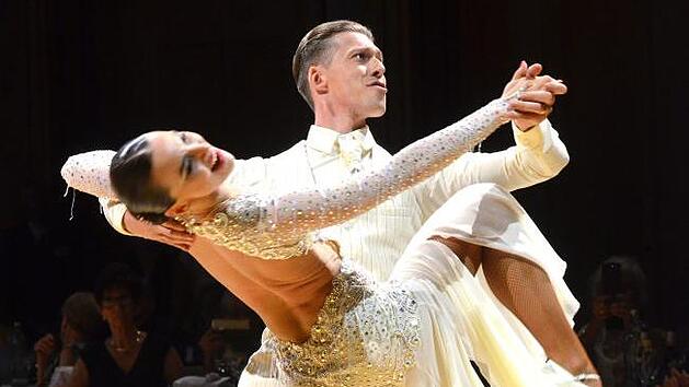 Renata und Valentin Lusin waren vielen G&auml;sten durch die RTL-Sendung "Let's dance" bekannt.  Foto: Volker Hey