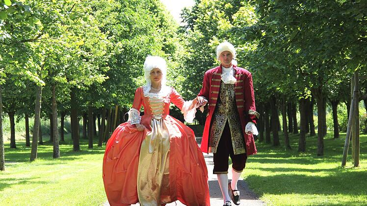 In der Baille-Maille-Allee in Himmelkron kann man flanieren wie einst Markgräfin Wilhelmine. Foto: Nadine Schödel