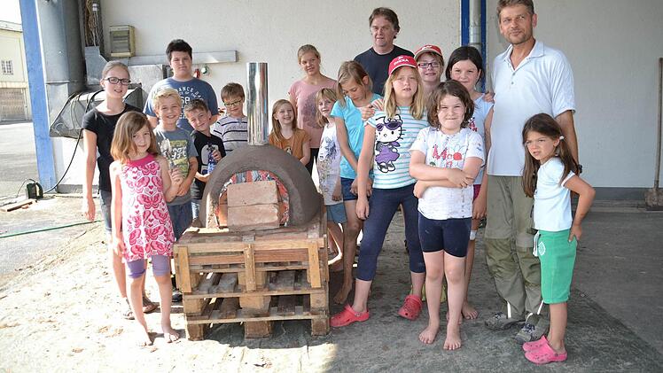 Die fleißige Ofenbauer und Pizzabäcker.