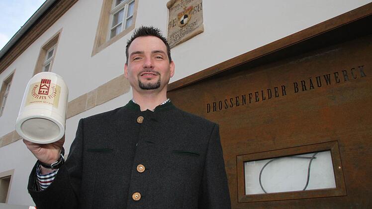 Er ist für die Produktion des Gerstensafts verantwortlich: Martin Körzdörfer (31). Fotos: Jürgen Gärtner