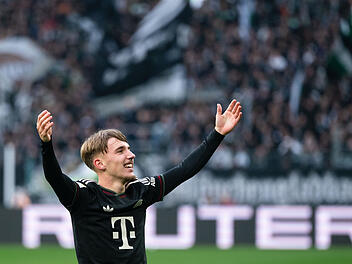 Unterfranke Lennart Karl trumpf beim FC Bayern auf