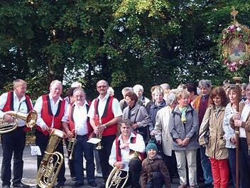 Heuer haben die Wannbacher Dorfmusikanten zum ersten Mal die katholischen Wallfahrer aus Wichsenstein nach Amberg begleitet. Foto: privat
