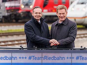 Abschluss Generalsanierung Riedbahn
