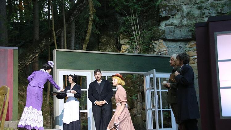 Die Bayerische Rundschau hatte Leser und Kunden an die Naturbühne Trebgast zum Stück "Pygmalion" eingeladen. Foto: Jürgen Gärtner
