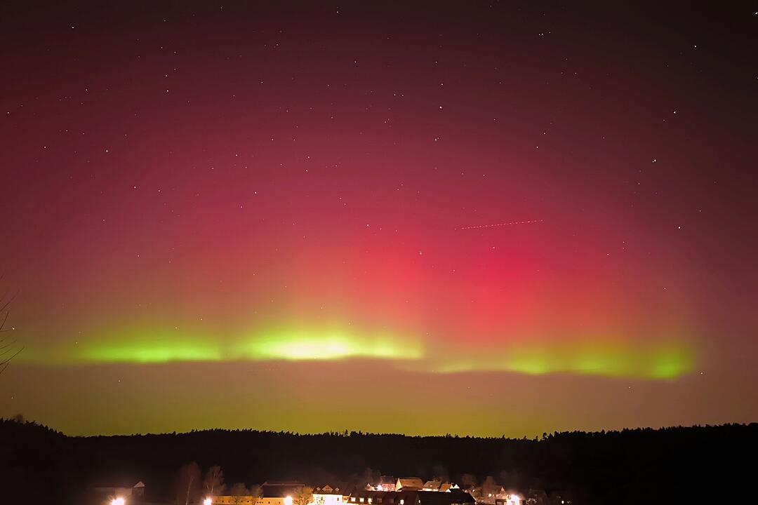 Polarlicht &uuml;ber Sachsen bei Ansbach