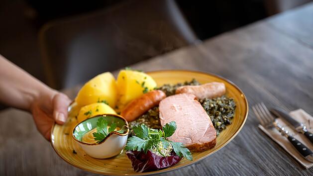 Pendler, Gastro, Ehrenamt: Bundestag beschließt Entlastung